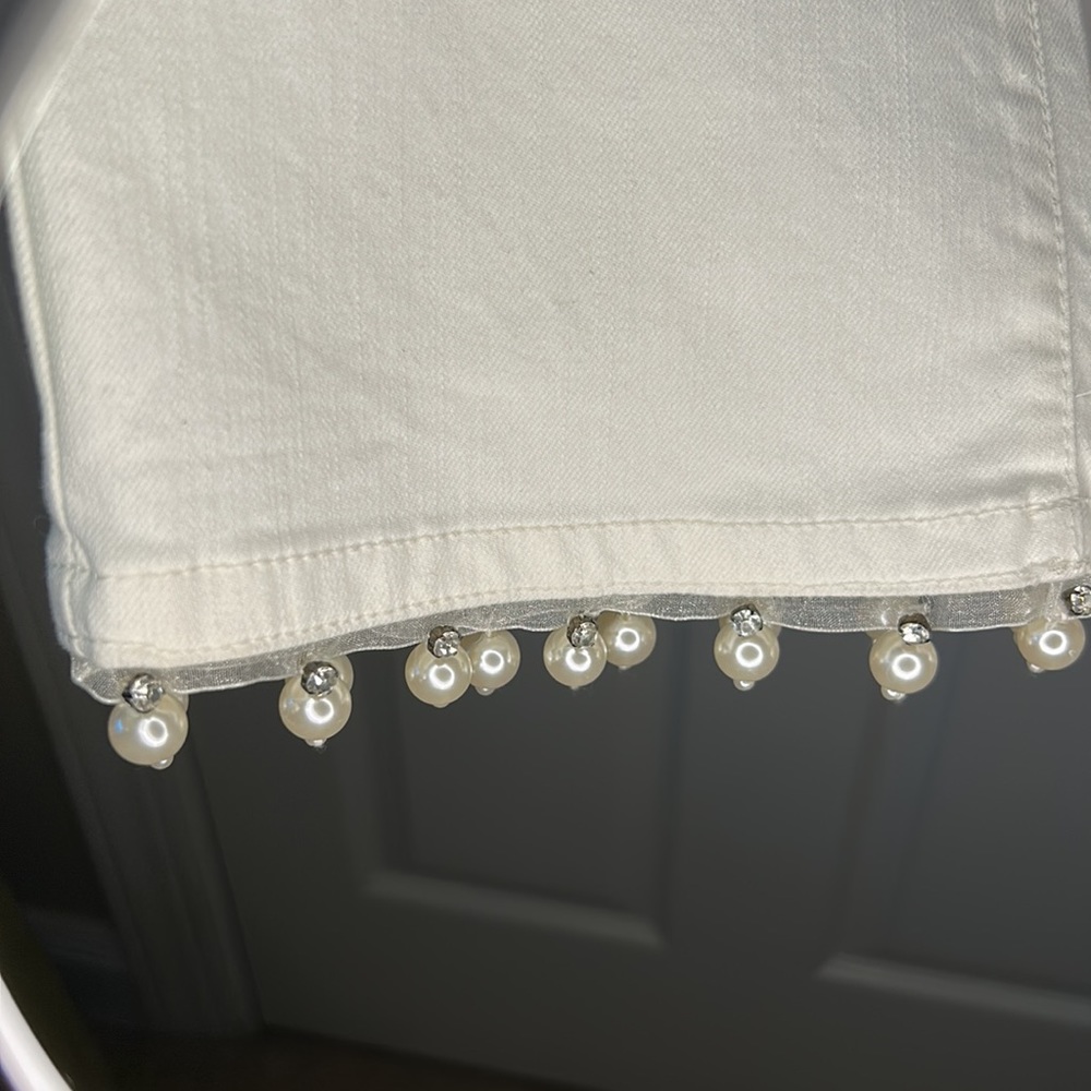 Soft Surroundings White Jeans with Pearl, Rhinestone & Lace Hem (10P) - Picture 6 of 13